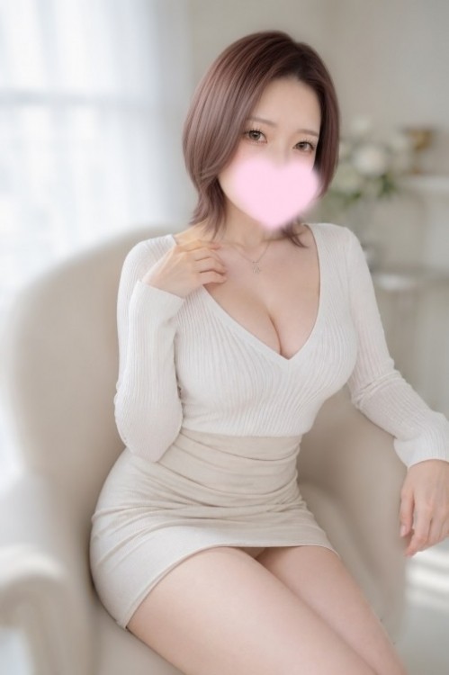 柚木 るな